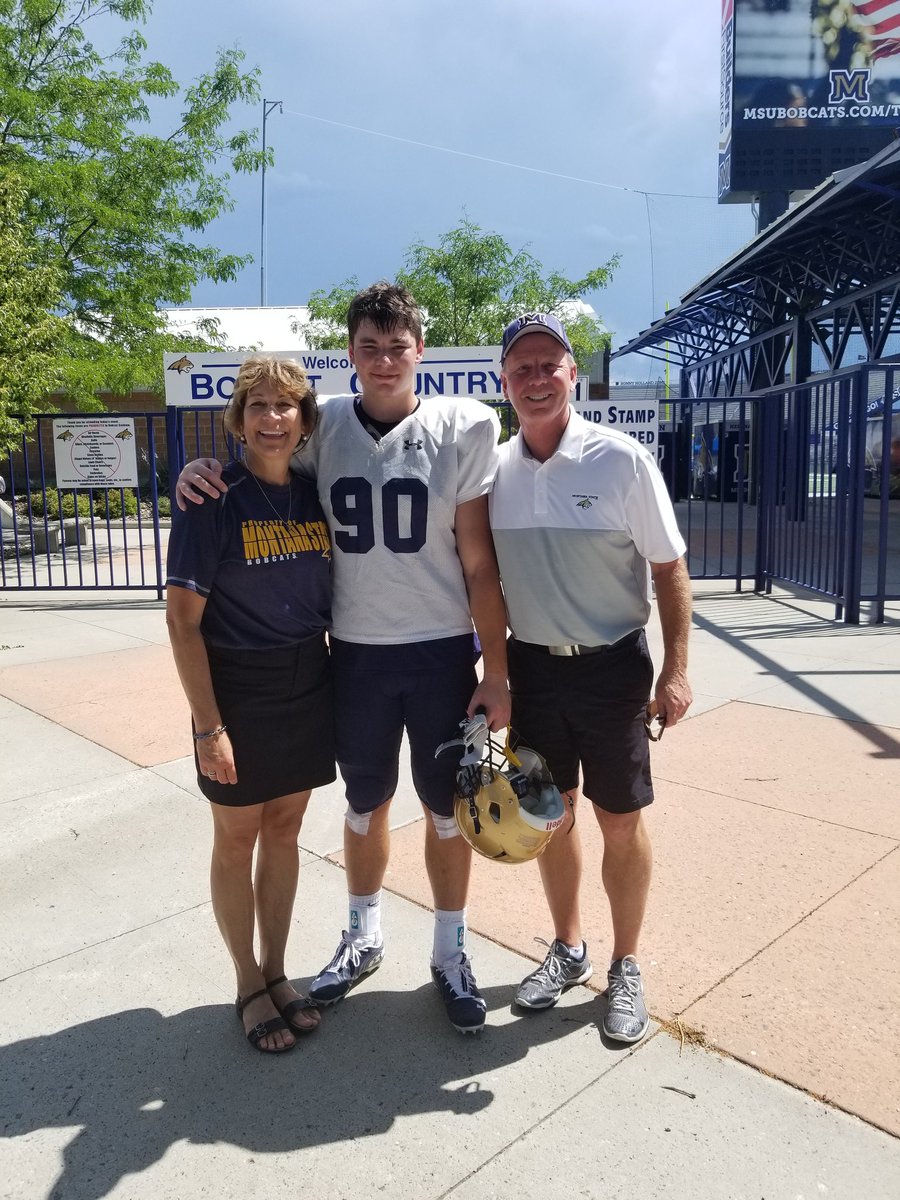 teresawehr2's tweet photo. #90's got my heart.  It was fun to watch the Cats first scrimmage. Great job Marcus. https://t.co/sTDSjlUfkM