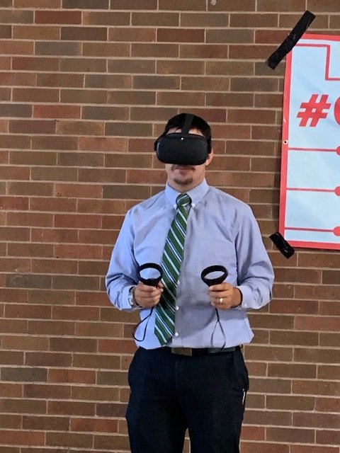 Iron_Schools's tweet photo. Thank you to all of our partners for helping put on our #Cool2Code Teacher Kickoff event. @SUUtbirds @stechcollege @codechangers @guardsight. Lots of fun and engagement for all of @Iron_Schools ' teachers https://t.co/ilZr4UFlBr