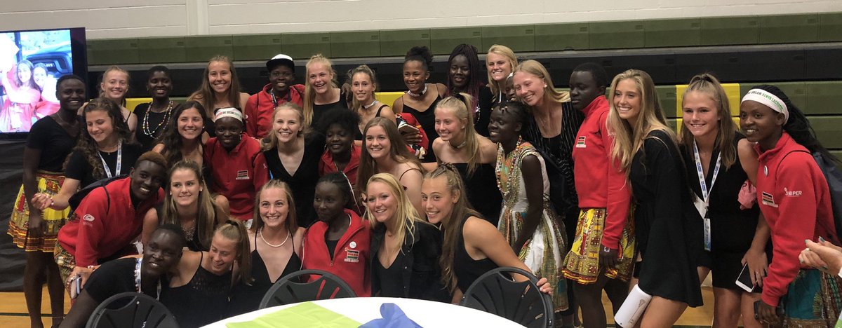 Lacrosse bringing the 🌎 together. Team Canada and Team Kenya together at the closing banquet