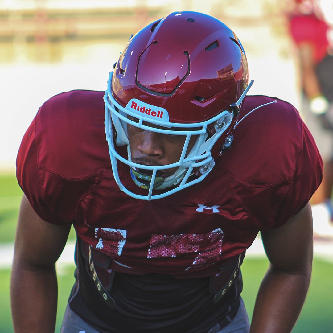 NMStateFootball's tweet photo. Strapped in. Locked in.

All work. 😤

#AggieUp https://t.co/HxH73tygLz