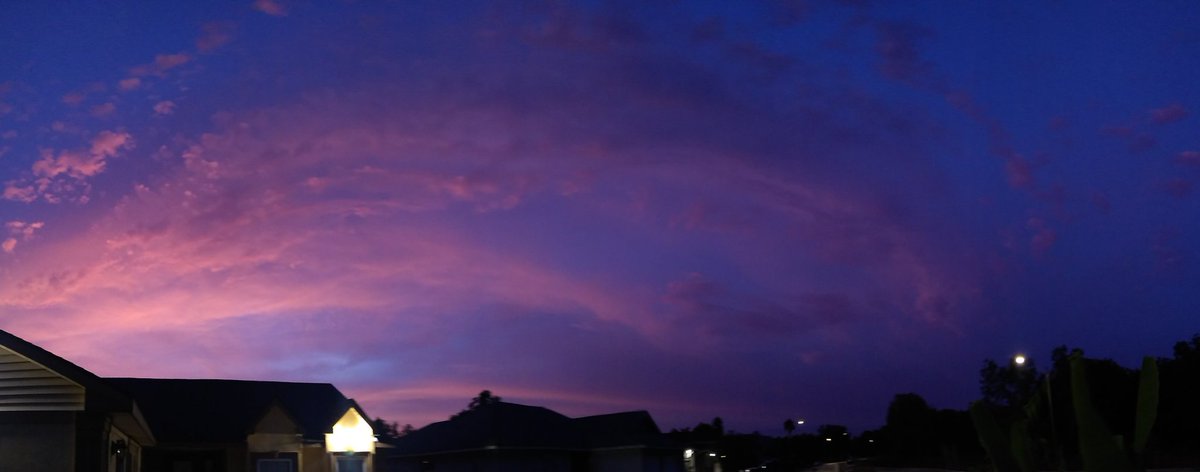 Kirisameiix's tweet photo. #afternoonsky#clouds https://t.co/iyoTFvMLNe