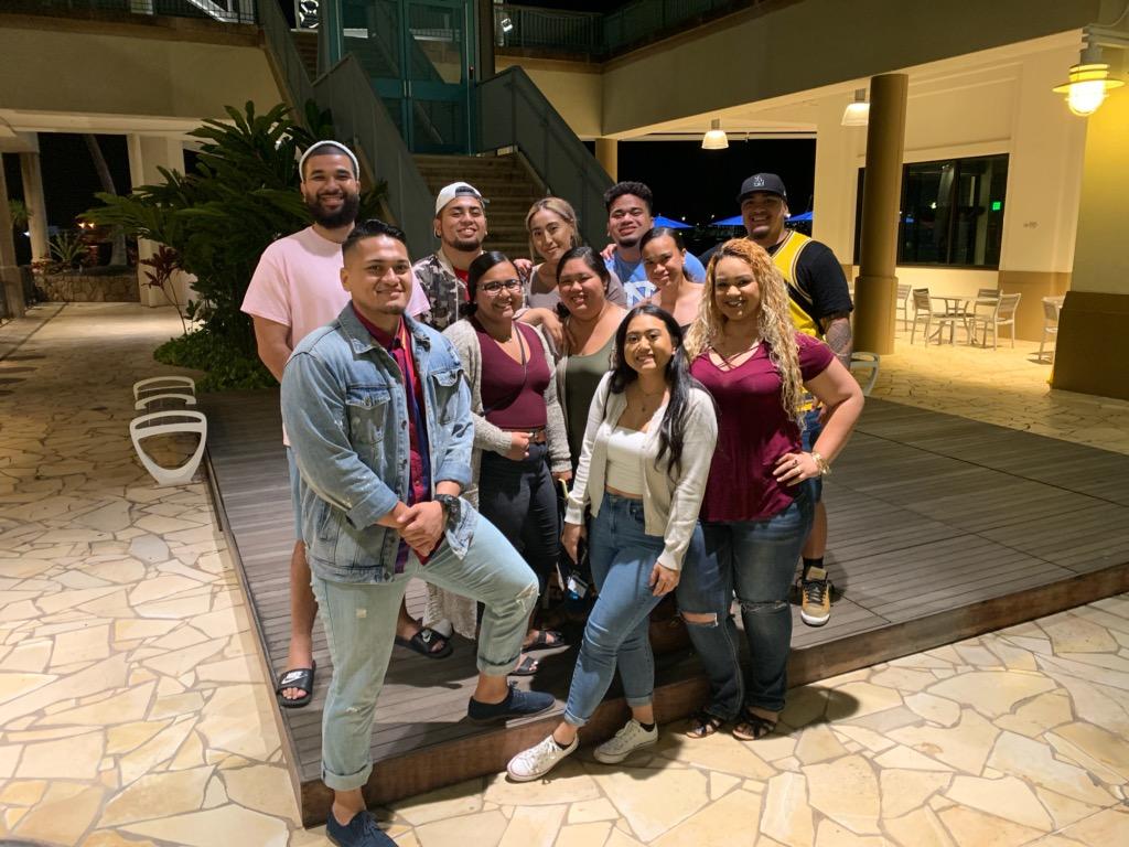 bryson_tl's tweet photo. Born cousins, raised siblings. Love y'all! We stay 10 toes down... and never fold 💯❤✊🏽 #Ayinga #Tatupu #Magalei https://t.co/GHJwS9viRR