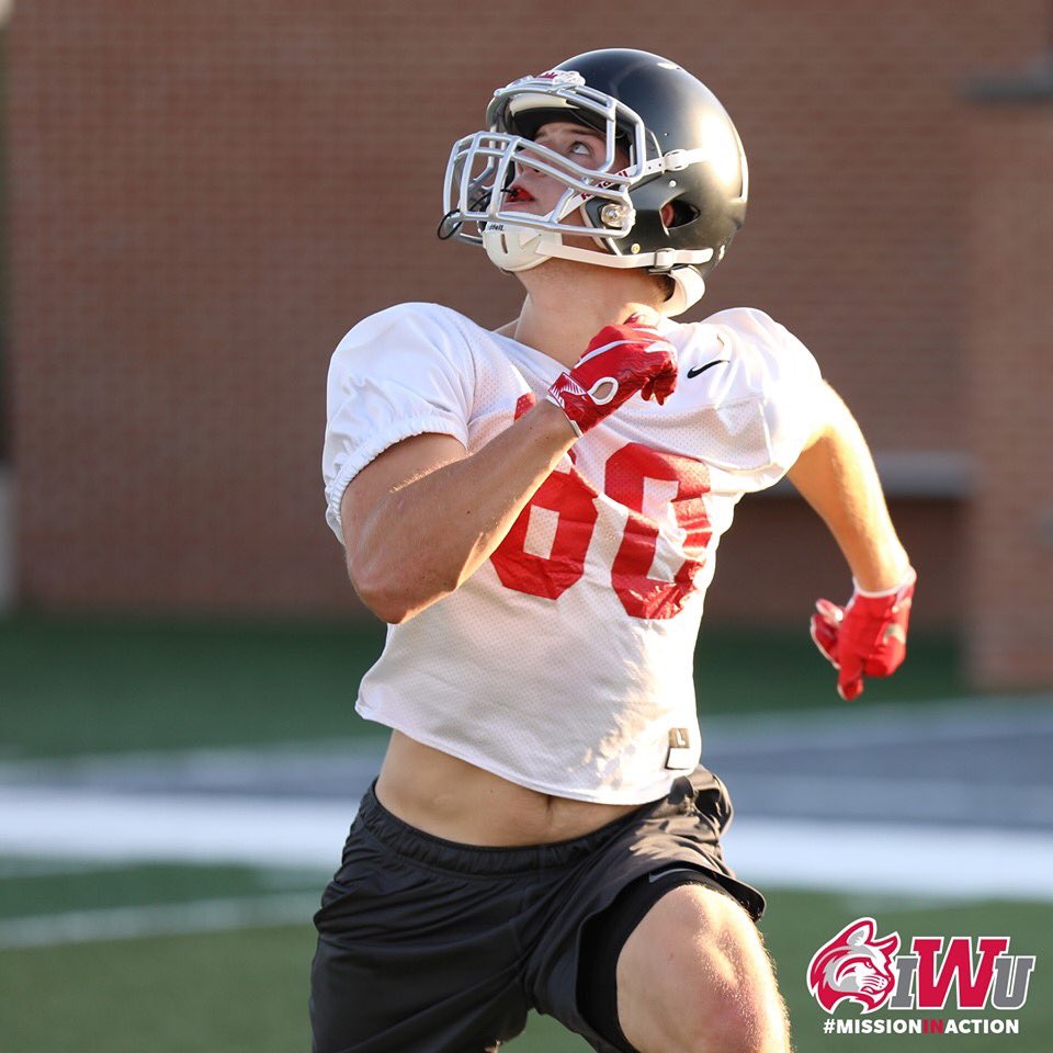 IWUWildcats's tweet photo. @IndWesleyan_FB is back! 🏈
🔴
Full Gallery: https://t.co/pWN7CYs7Kd https://t.co/9Zo46bdoXS
