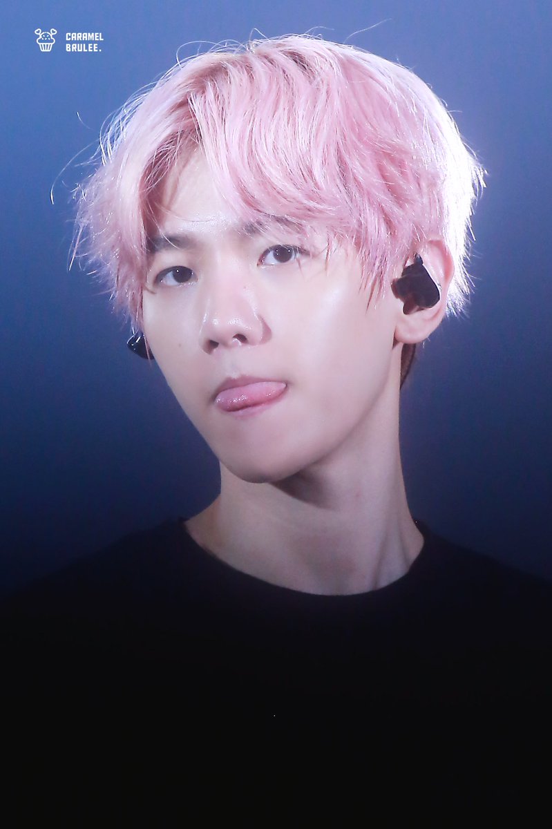 Caramel_CB's tweet photo. #백현 #BAEKHYUN 
190810 🥰🥰🥰 https://t.co/8YzsAJBRvJ