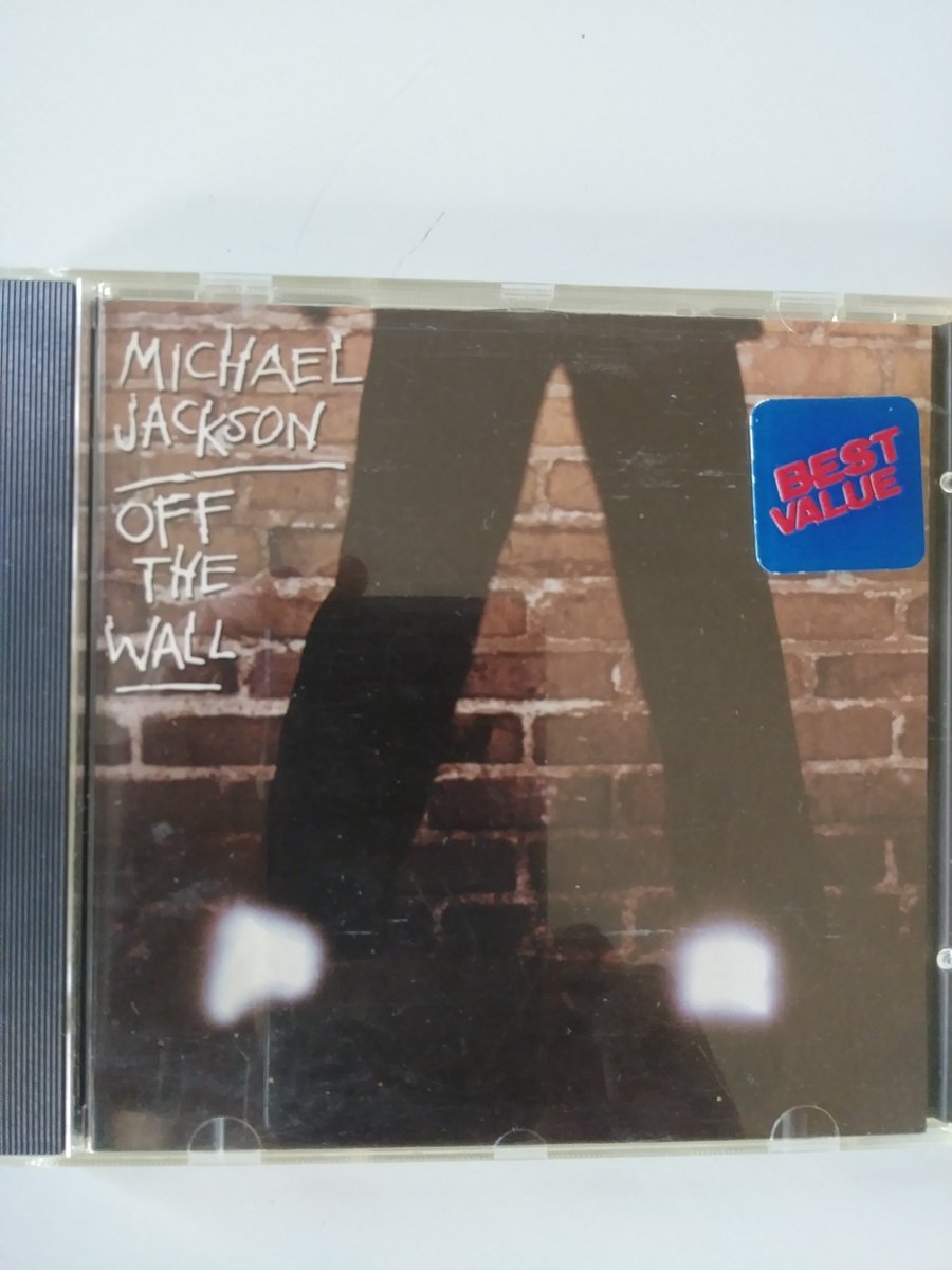 JamesEarlHardy's tweet photo. "Looking in my mirror - took me by surprise" 😎

What's your favorite from this masterpiece? #OffTheWall #40thAnniversary #Soulsational #Funklicious #Classic #KingofPopRising #GOAT #MJ4Ever #Eargasm #HatTip, @QuincyDJones https://t.co/cAymTIGtWw