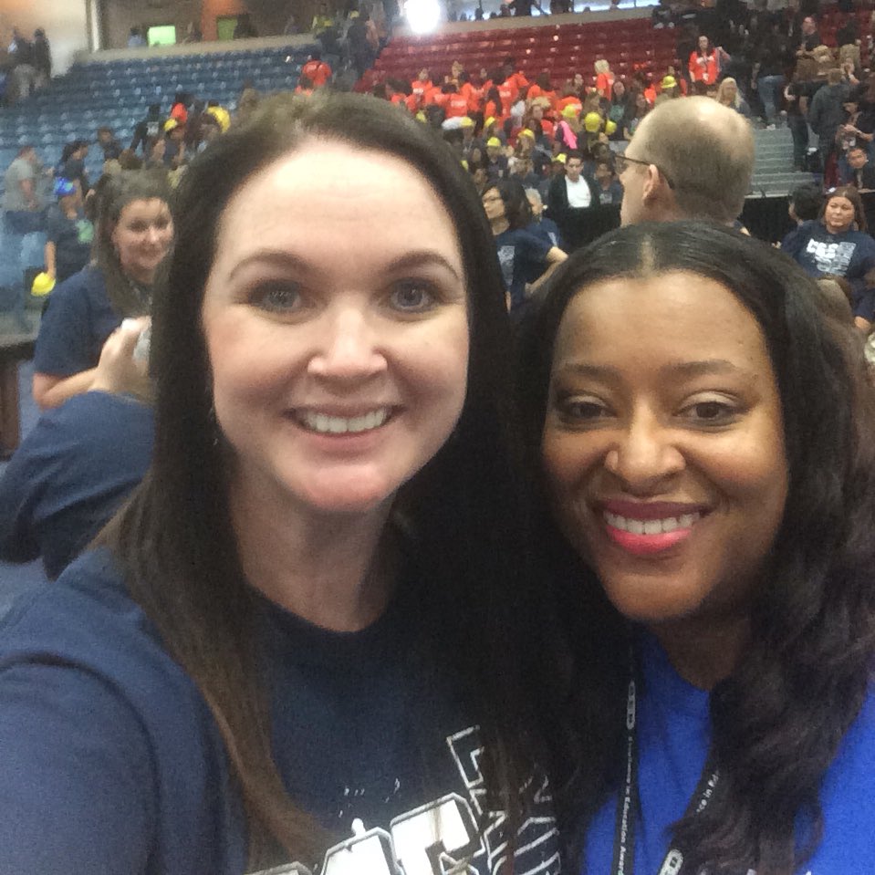 MrsCathyHeimel's tweet photo. It was fun catching up with @CSE_Chameleons former principal, Mrs. Watson, at #FBISDConvocation19 @sfwatson031 https://t.co/XnJL1dHPXD