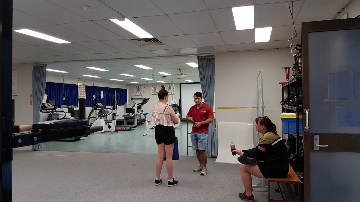 JCUCHS's tweet photo. Visit our #JCUSportExerciseScience exercise physiology labs and booth for more info on a degree in Sport &amp; Exercise Science or Exercise Physiology. #JCUOpenDay https://t.co/7hExF8KHsB