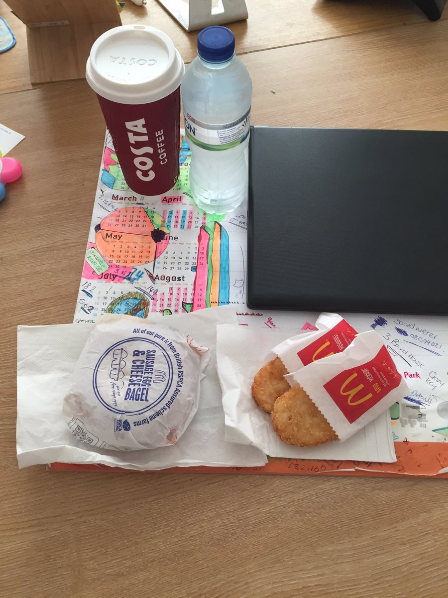 jayg1981's tweet image. Best way to start the day 🙈