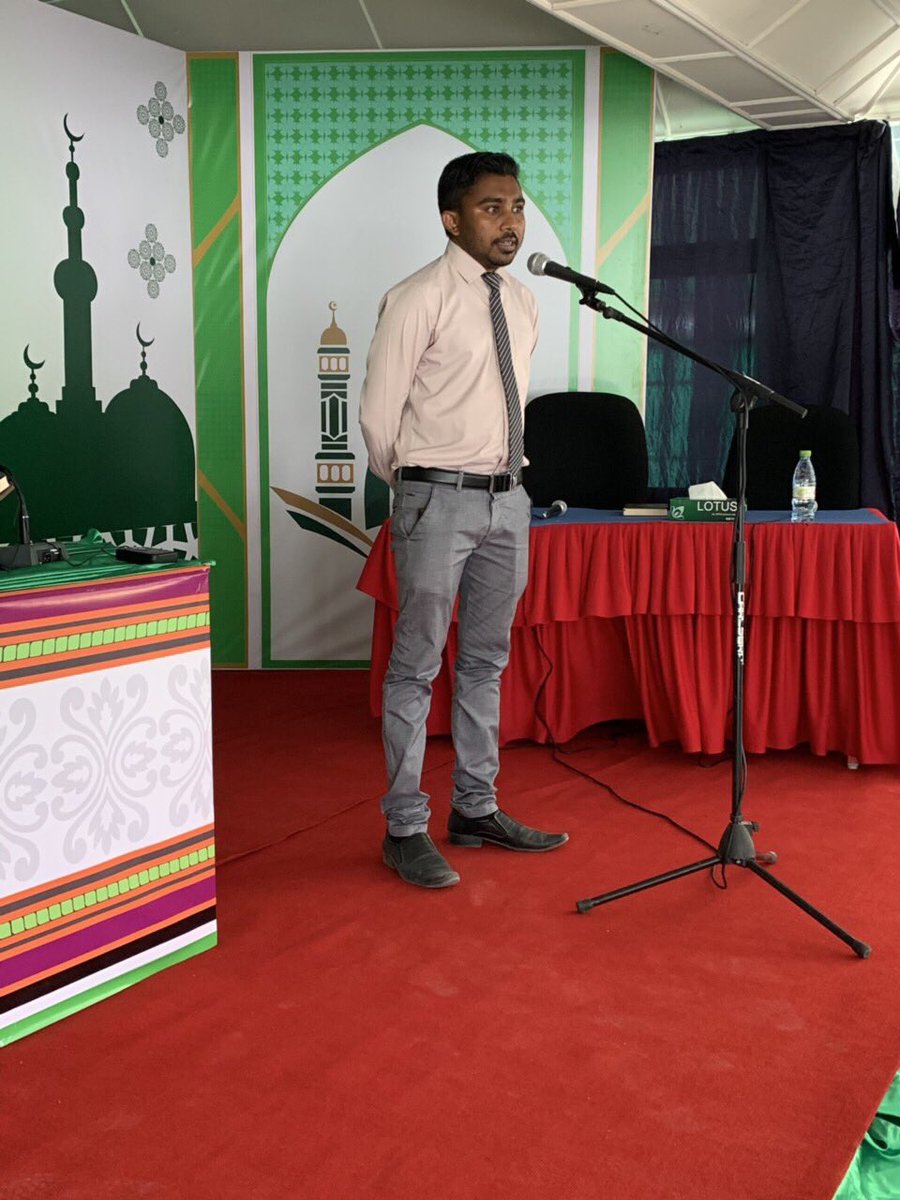 VillingiliGa's tweet photo. Kaamiyab kamaaeku Uthuru Huvadhoo Quruan Mubaraiy 1440 ninmaalaifi https://t.co/Mq2rOeJ0AA