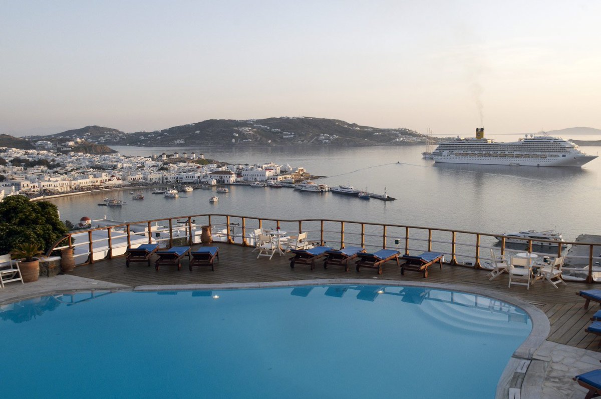 Mykonos_View's tweet photo. Clear sky, shining sun and soft aura. Just what it takes to let the stress go away.
https://t.co/wAbOWbh5P6

#mykonosview #bookdirectly #amazingview #summer2019 #Mykonos https://t.co/H9h8CENM0v