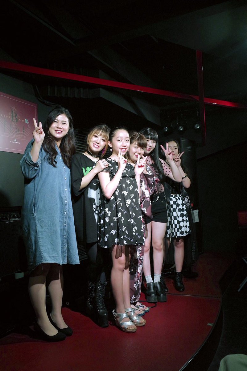 DaichanMr's tweet photo. #B_flat
#夏の窓とインクの匂い
#歩生
#麗沙
#RUNA
#鈴木とこ
#Rie
#ゆづき https://t.co/O7LefvnDH9