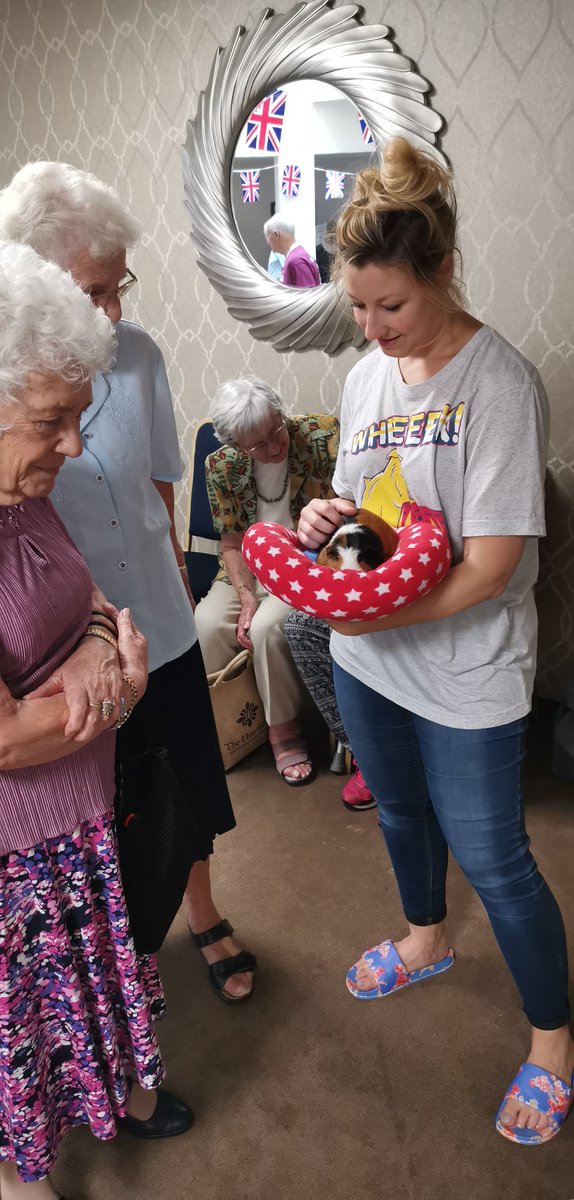 haypigs's tweet photo. Yesterday we had the pleasure of attending Hawthorns Retirement Homes' Summer Fete ๐ช.
As well as enjoying plenty of cuddles with our piggies, residents loved reminiscing about the times in their lives when they had piggies too! ๐น๐.
#goodtimes #community #onepiglove https://t.co/frUTxcfg8y