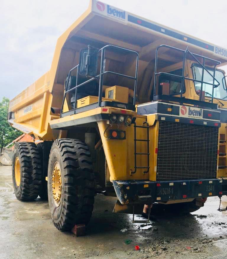 DeveshDabas's tweet photo. The secret of getting AHEAD is getting STARTED. Presenting the launch of ROXOR in India, globally leading NextGen Earthmover Radials for customers committed to move forward.. !

#india #tires #tyres #ornet #apollo #earthmover #mining #OTR #roxor #nextgen #radial #deveshdabas https://t.co/k01yEq1f2G