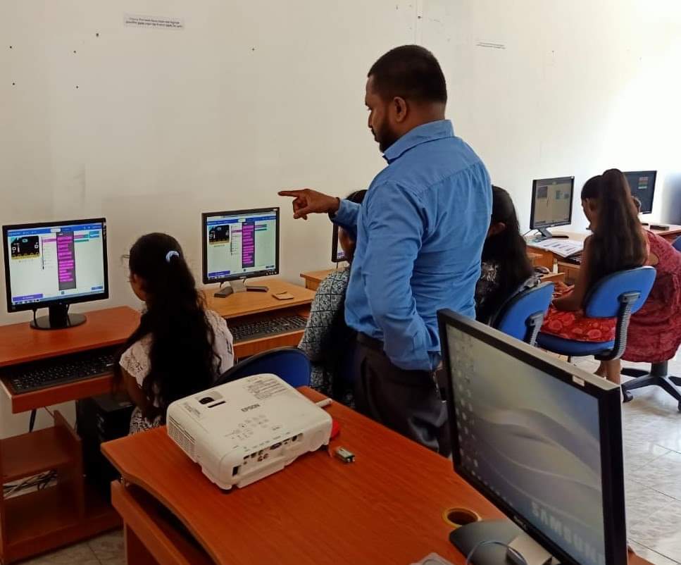 CoderDojoLK's tweet image. CoderDojo at Sanu Global Academy, Madampe #lka #coderdojo #coderdojolk