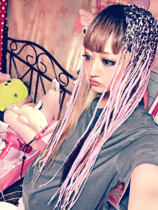 ブレイズヘアのtwitterイラスト検索結果