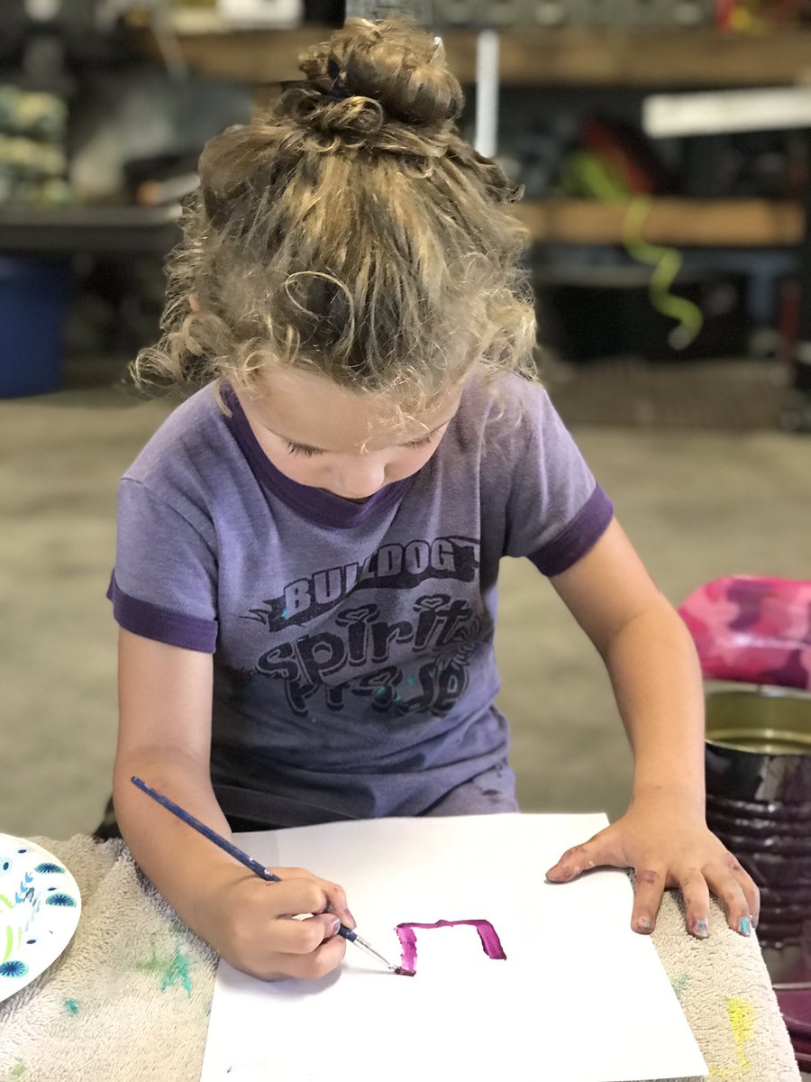 PhillMMS's tweet photo. When your daughter asks you to sit and be: “Super, super still- but don’t forget to breathe!” So she can paint a picture of you, you must oblige. Her smile is priceless. ❤️#maketimeforkids #sheisourfuture https://t.co/NKb40CTNFt