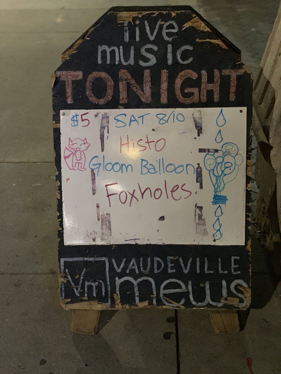 Been too long, <a href="/VaudevilleMews/">Vaudeville Mews</a> tonight with @GloomBalloon &amp; Histo 🍻