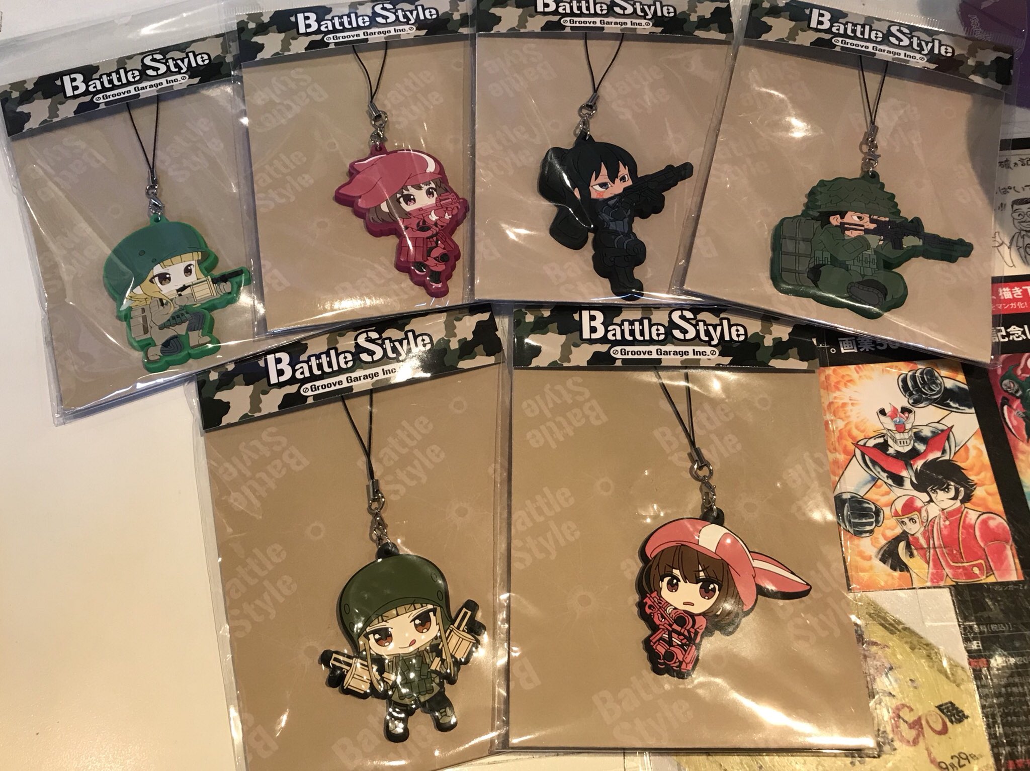 Tokyo Atom ソードアート オンライン オルタナティブ ガンゲイル オンラインのグッズ販売中です O レン フカ 次郎 ピトフーイ エムのラバーストラップやキーホルダーはもちろん 5 7 28mm弾キーホルダーなども 人気のマルチポーチもあります