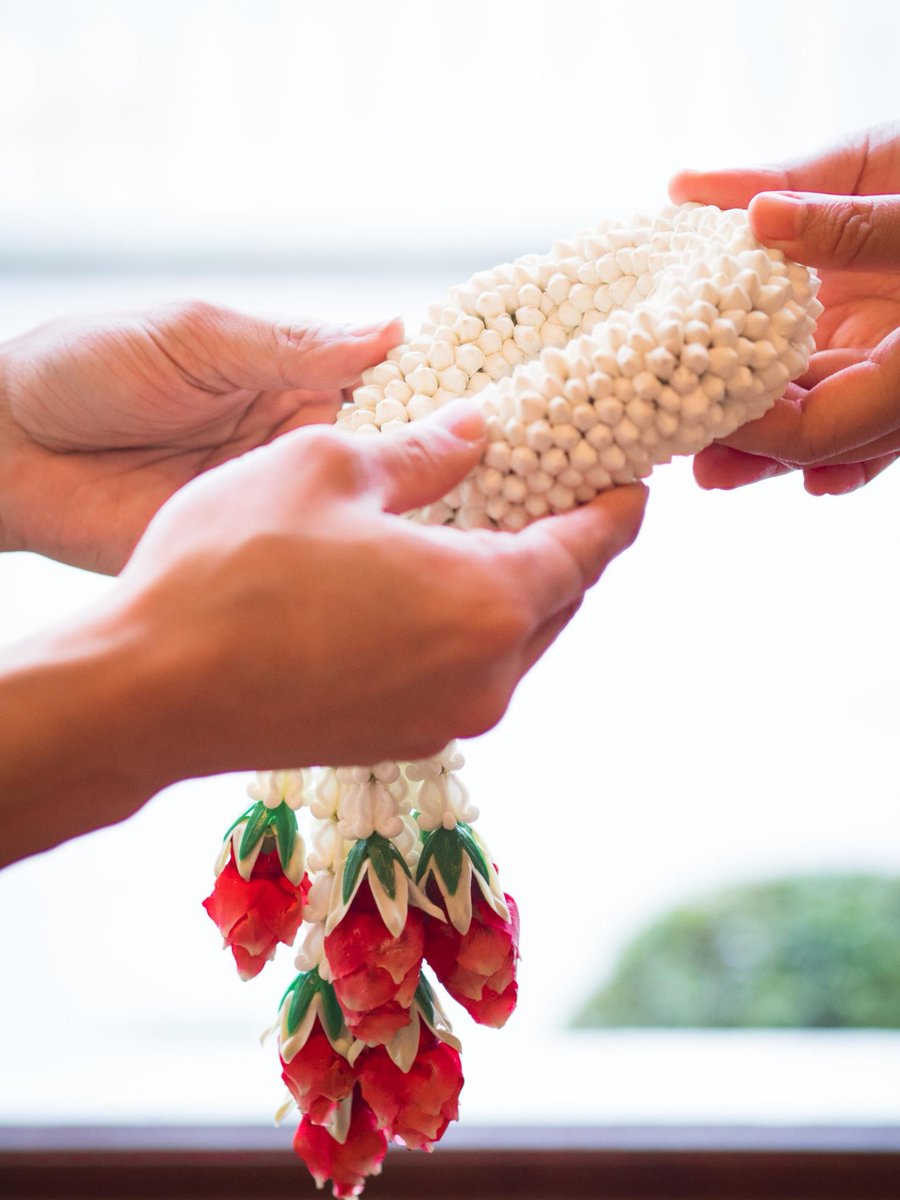 MO_BANGKOK's tweet photo. How will you be thanking your mother tomorrow ... is it with breakfast in bed, a jasmine garland, a spa treatment or dinner together? Wishing all our Mother’s a very happy Thai Mother’s Day.​ #MothersDayGiftGuide #MandarinOrientalBangkok  @ Mandarin Oriental, Bangkok https://t.co/caoXLCkyEv