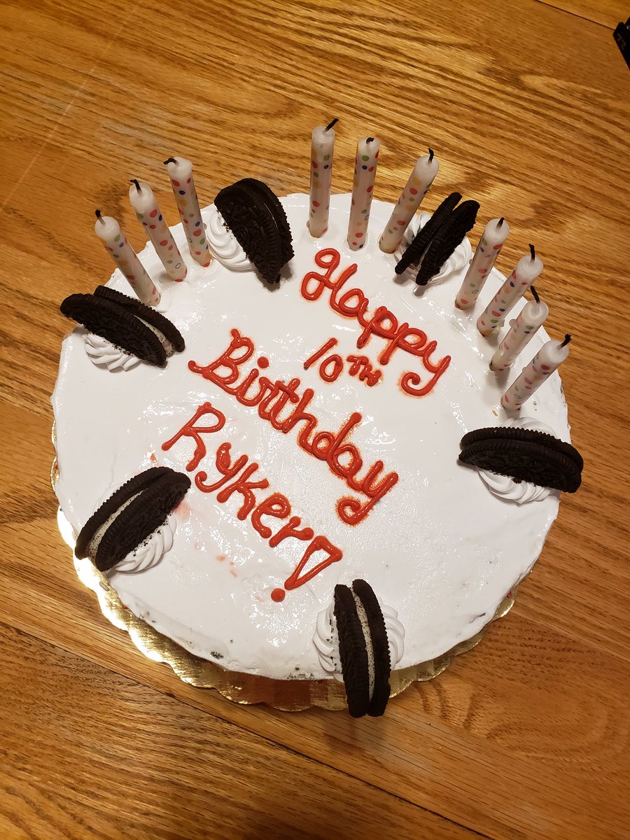 Can't believe our baby turned 10 today!! This ice cream cake was the BEST!! #coldstonecreamery