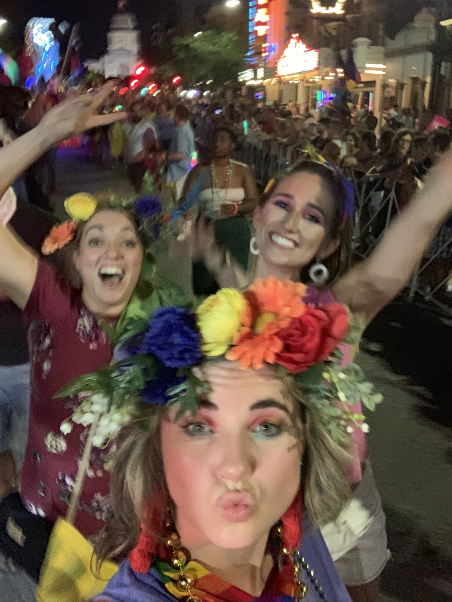 RlyBoredAnalyst's tweet photo. I am so damn proud to live in a city as inclusive as #Austin. It was so much fun to be part of #AustinPride2019 tonight. #alwaysanally #PRIDEAustin #pride https://t.co/9GHAMyPbEz