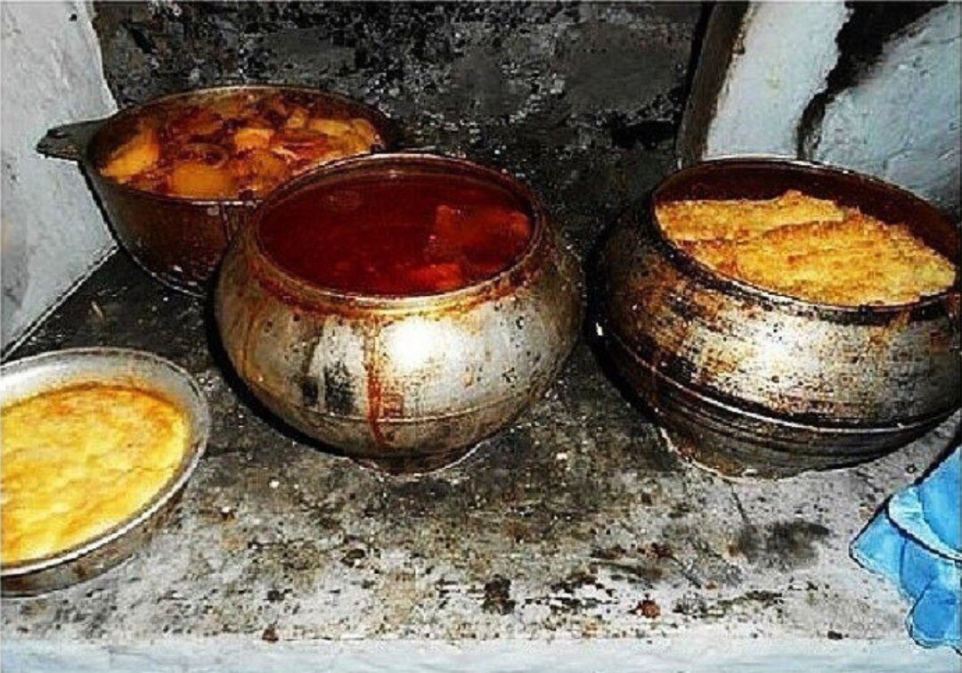 Пища в чугунке