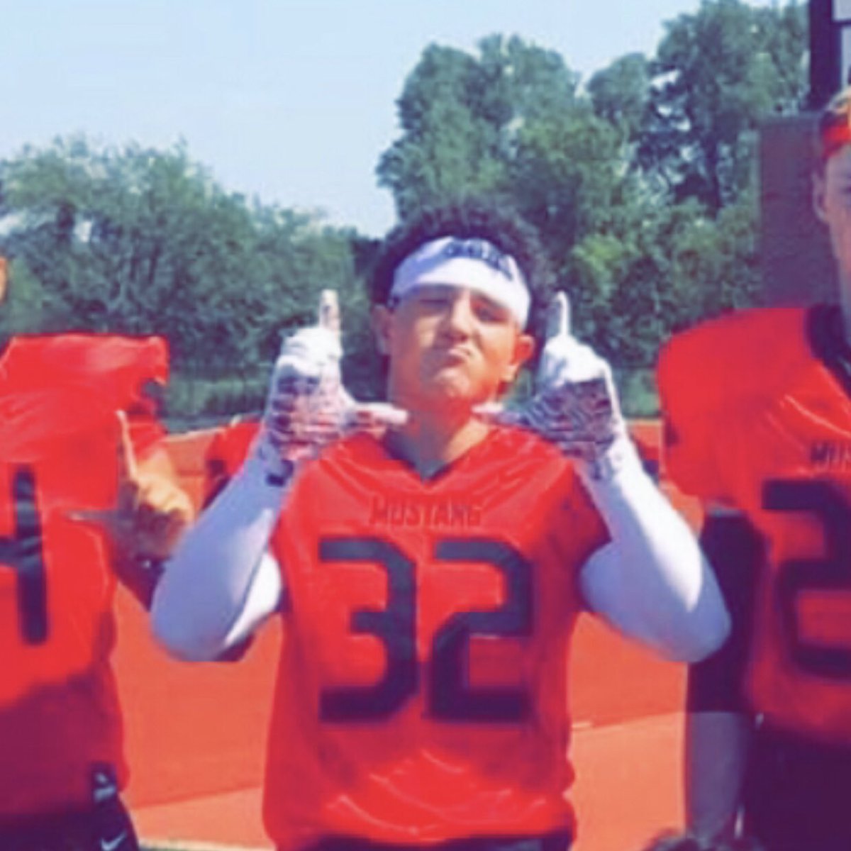 BrettPhillipsMB's tweet photo. Different year same number #flashcrew @CoachLeeBlank @1BroncoFootball @CoachBPeters https://t.co/M3zgZasj6Q