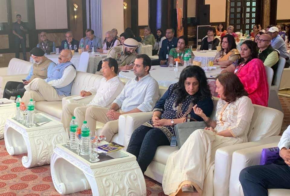 vpsbadnore's tweet photo. Honoured to be the chiefguest at the #ScooNews #GlobalEducators Fest in Udaipur organised by Ravi Santlani #SGEF largest education brainstorming event on “Education for Sustainability:Moving on from Conformity to Creativity”enlightened to hear @Wangchuk66 @teacheranand https://t.co/KorvF7STL0