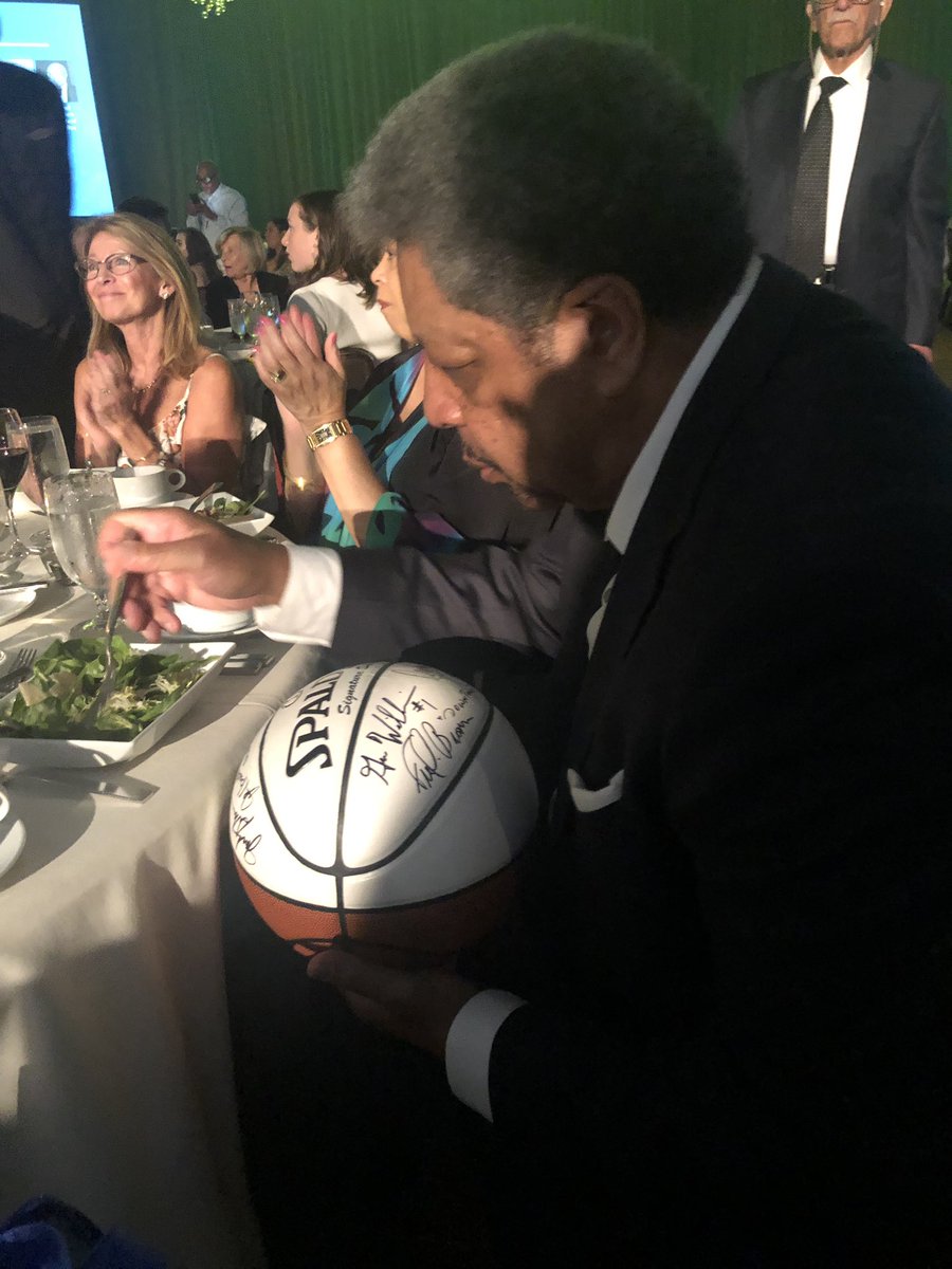 LWFoundation's tweet photo. To Seattle, thank you for your commitment. Bring back the Sonics! #NBA https://t.co/rCXWmTZ3tC