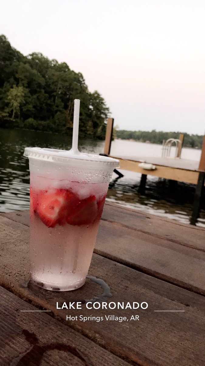 High_Class_Sass's tweet image. Cocktail by the lake after some fun adventures! ♥️