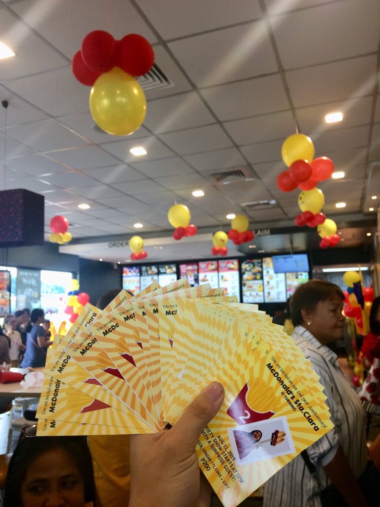 MAINEfinity_OFC's tweet photo. Happy 2nd year Anniversary McDonald’s Sta. Clara! 🎉

@mainedcm | #MaineMendoza
#MaineMcDoStaClaraYear2 https://t.co/FLSOqdQK0B