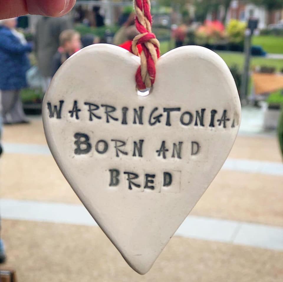 _makersmarket's tweet photo. #Warrington we are back! Come and join us for a #Sunday full of #makersmarket goodies at #queensgardens #palmyrasquare 11-4pm today 🌳
.
.
#warrington #warringtonian #handmade #supportlocal #events #smallbusiness #independent #craft #food #art #cheshire #artisan #market #makers https://t.co/YS4uU0R5Gh