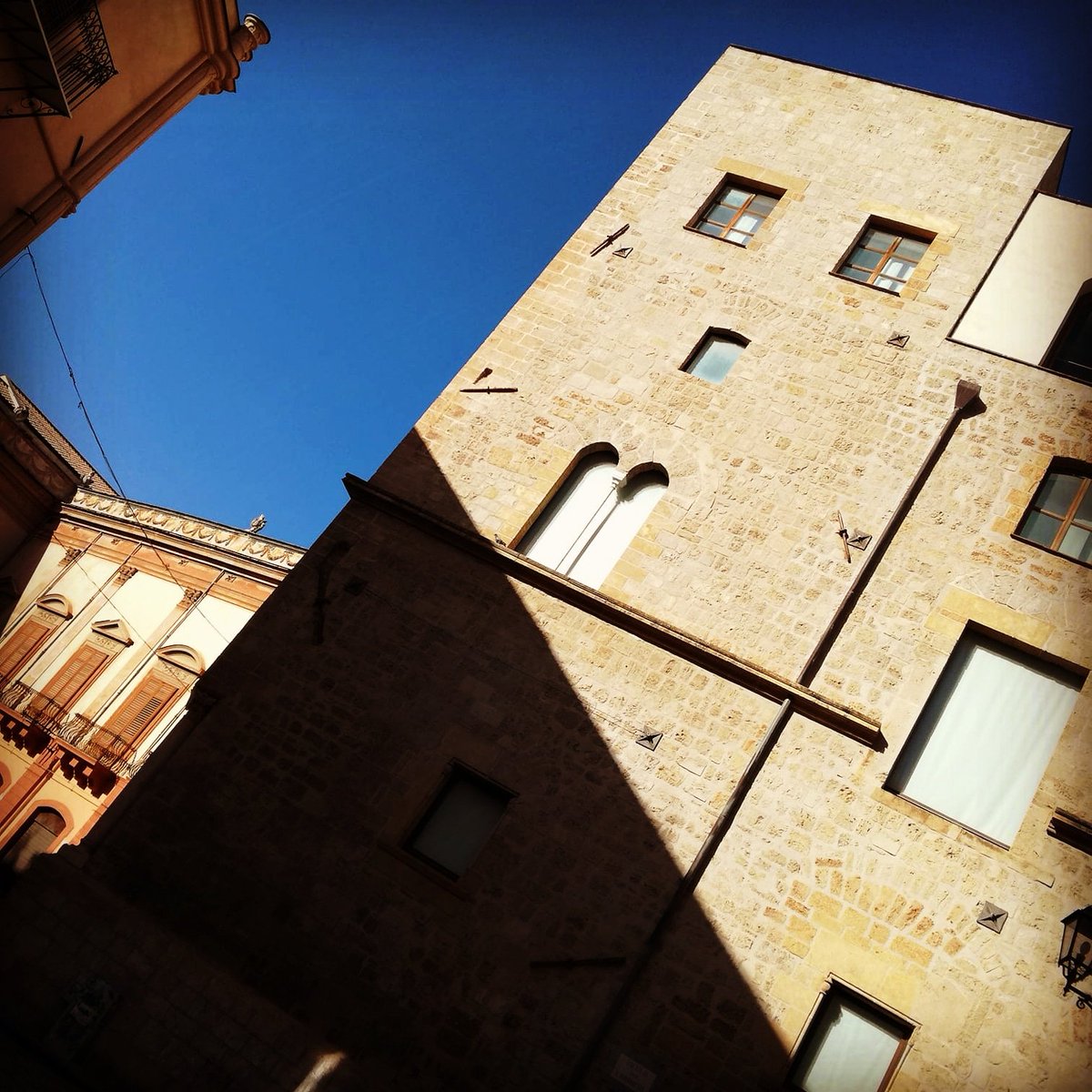 Domenica in città? È l'occasione migliore per scoprire la <a href="/GAM_Palermo/">GAM Palermo</a> e il meglio dell'arte italiana e internazionale tra Ottocento e Novecento.
Ti aspettiamo fino alle 18.30!