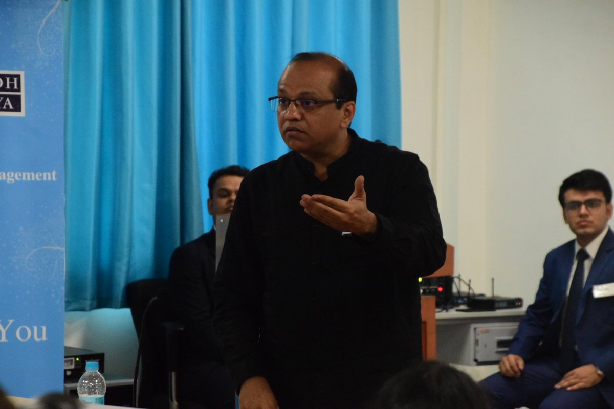 IIMBodhGaya's tweet photo. @anurag_chandra shares his opinion about whether virtual workplace has an adverse effect on work efficiency or it is the new way forward.
#TheEnlighteningIIM #Gyanodaya #IIMBodhGaya https://t.co/cIVZ1kRuul