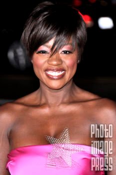 Happy Birthday Wishes to this lovely lady Viola Davis!         