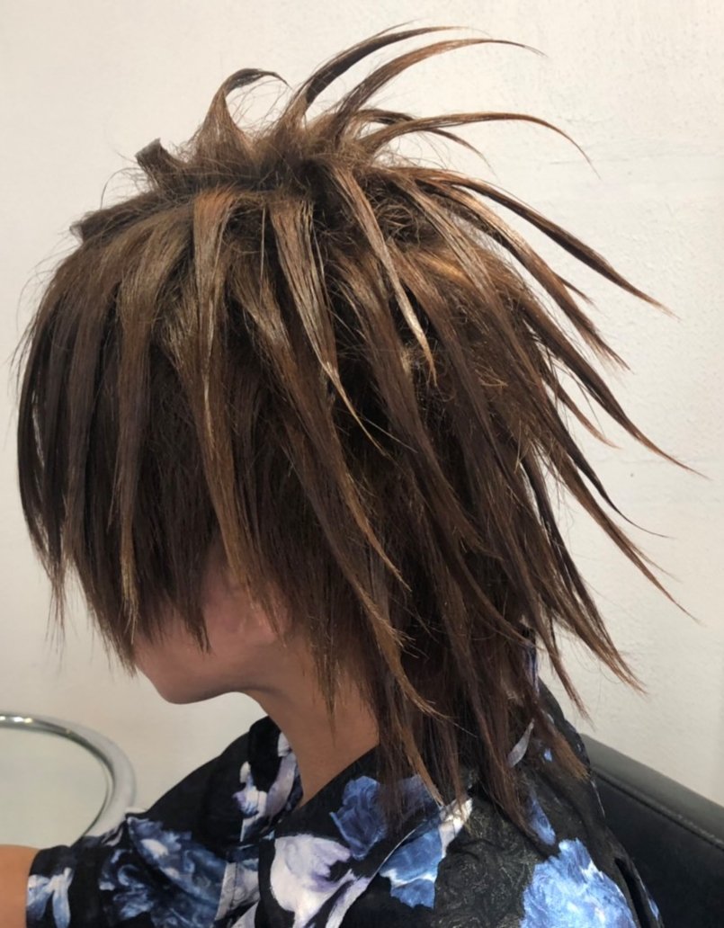 姫咲 咲也 コミケに行くのでヘアメで髪型だけffのクラウドにしてもらいました お店は歌舞伎町のグラムプラス この 髪型は芸術作品ww まささん いつもありがとう ホスト ネオホス ネオホスト メンナク メンナクモデル メンズナックル