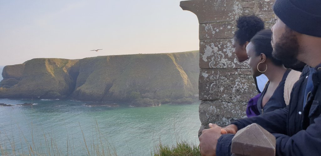 ojukwu_martin's tweet image. Full of Sh*t chisomojukwu.wordpress.com/2019/08/11/ful…