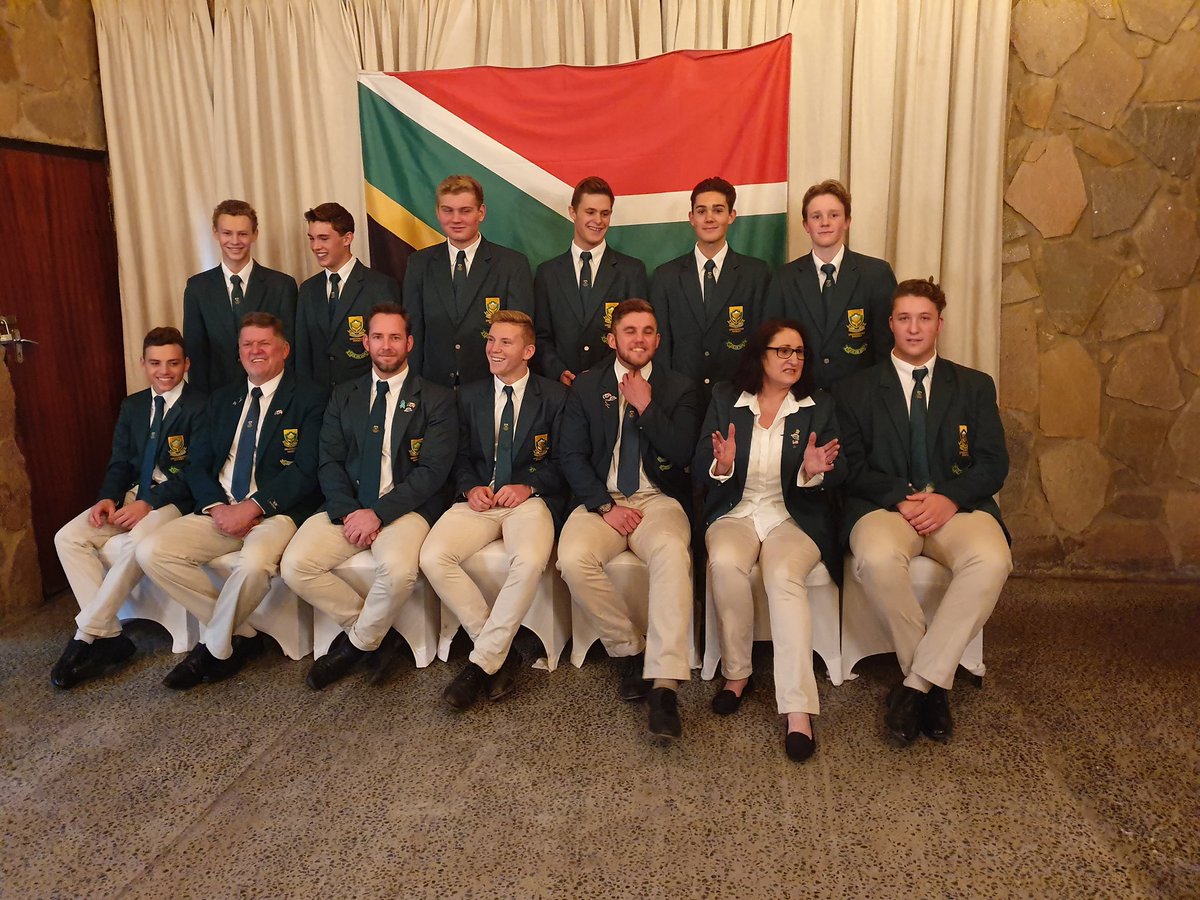 louisevanrhyn's tweet photo. SA U19 Men #Underwaterhockey team on thei way to Sheffield
#UWH #SAUWH https://t.co/67MajrGtRw
