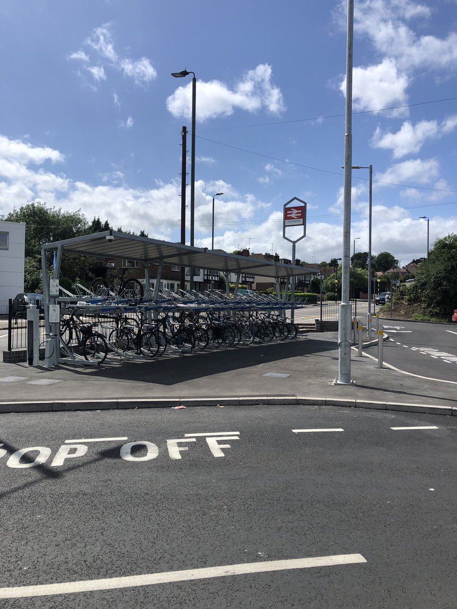 Have you seen the new bicycle parking we have installed at Orpington Railway Station? If you cycle to and from Orpington tweet us your thoughts. <a href="/OrpingtonaVelo/">Orpington à Vélo</a> <a href="/LBofBromley/">Bromley Council</a> <a href="/Se_Railway/">Southeastern</a> <a href="/Klavergroup/">Klaver Fietsparkeren</a> #BikeParking #Cycling #SustainableTransport #Station #London #UK