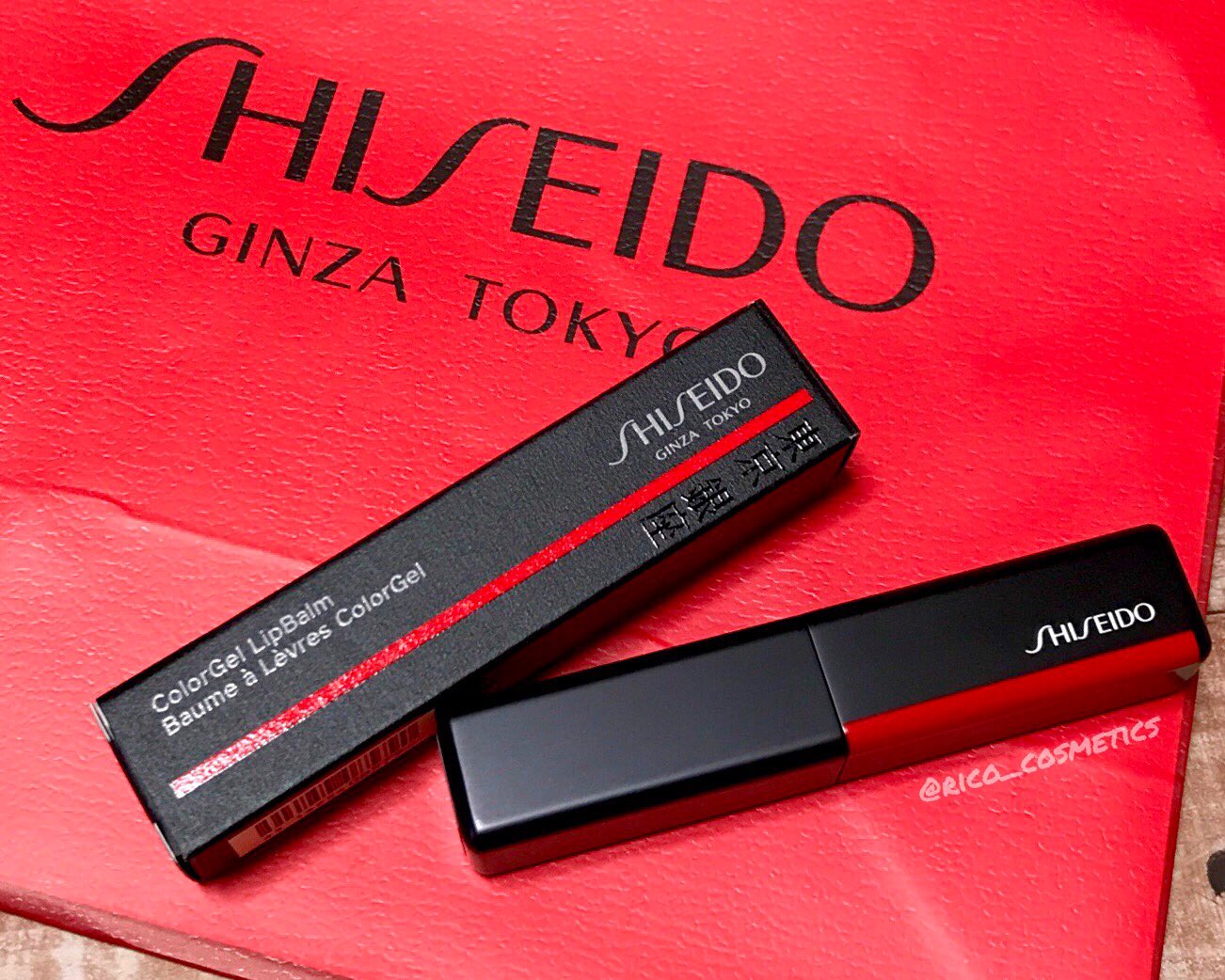 りこ Shiseido カラージェル リップバーム 110 Juniper 何気に初の資生堂リップ 秋に向けてシアーなブラウンを探していて出会ったのがこちら とろけるような塗り心地で色ムラの心配なく 透け方と発色のバランスも良く 唇の赤みを消さずにブラウン