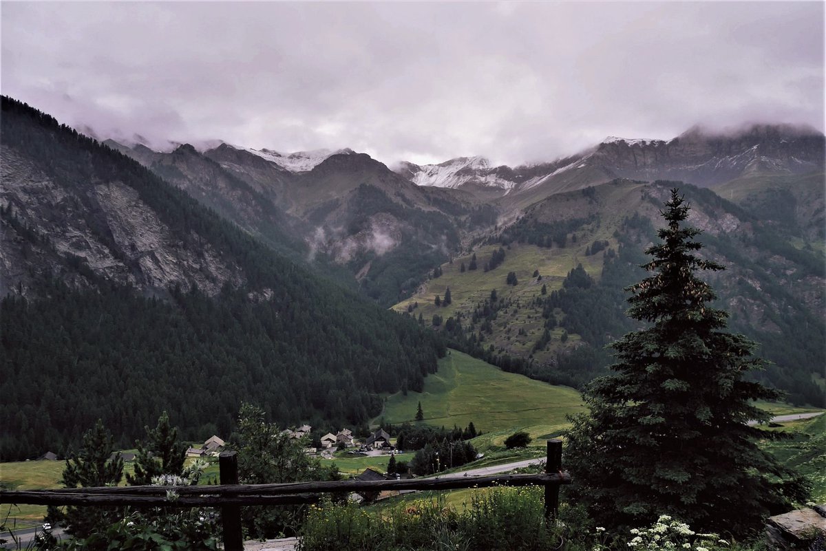 wipplay's tweet photo. De beaux paysages se cachent dans l'album des #TalentsPhoto de la semaine ! Pour faire partie de la prochaine sélection, c'est par ici 👉https://t.co/wd0Wbhy51k https://t.co/bp0XNlLx7D