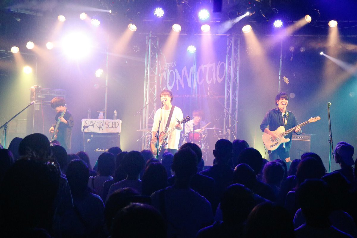 STAY_ON_SOLID's tweet photo. 8月10日(土) 甲府CONVICTION
STAY ON SOLID
1st single ｢刹那｣ レコ発"一瞬を一生"

❮セトリ❯

1. キミノコト
2. ライラック
3. 今を逃げるな
4. ALIVE
5. いつかきっと
6. にわか雨
7. 君に恋をして
8. 刹那

ありがとうございました！ https://t.co/DW9muqVdLa