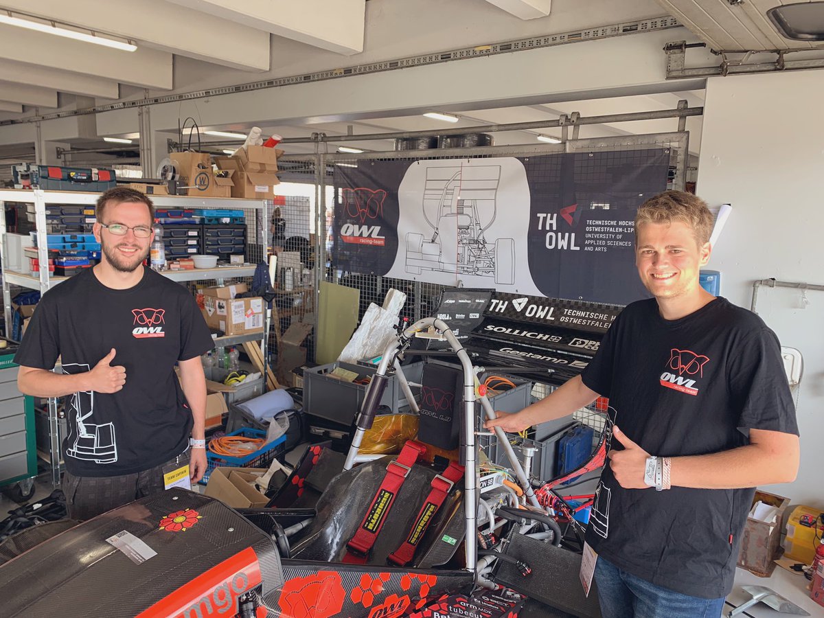 gestamp_es's tweet image. ¿Sabes cuáles de los equipos #FormulaStudent patrocinados por #Gestamp participan en @FormulaStudentG ?

🏁 @OWLRacing 
🏁 @HerkulesRacing 
🏁 @UVigoMotorsport 
🏁 @FormulaUC3M 

#FormulaStudentGestamp 🏎 #FSG19 #FSGermany