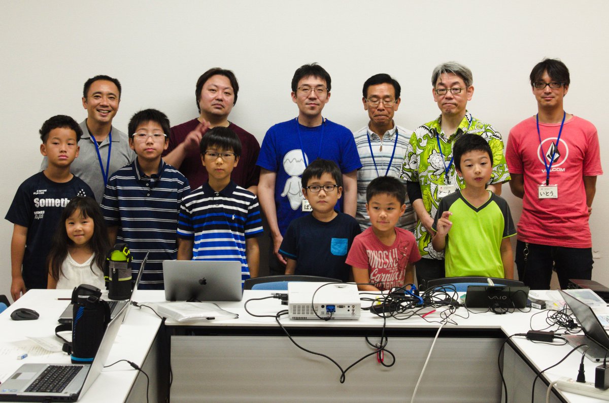 CoderDojoOwari's tweet image. 本日、 #岩倉 で #CoderDojo 尾張のセッションを開催。今日も暑さに負けず楽しかった！詳細レポートはこちら
facebook.com/CoderDojoOwari…

来月は 9/1 (日) に開催。始業式直前に自由研究で #CoderDojoOwari に参加してみませんか？参加申込はこちら
coderdojoowari.connpass.com/event/133802/
#プログラミング教育 #愛知