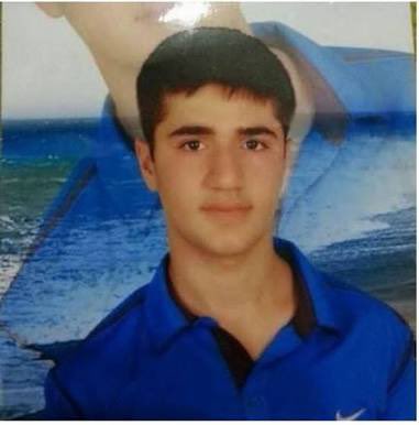 Diyarbakır’da 7 Ekim 2014’de, Kurban Bayramı’nda ,fakir ve yoksullara yardım dağıtırken hain PKK teröristleri tarafından henüz 16 yaşında iken şehit edilen Yasin Börü evladımızı rahmetle anıyorum.
Mekanı cennet,melekler yoldaşı olsun.