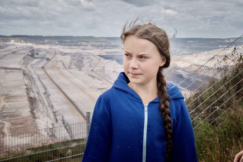 GretaThunberg's tweet image. Yesterday I visited the people protecting the Hambach forrest, in Germany.
Our war against nature must end. Read more about the background of the Hambach forrest here: theguardian.com/environment/20…
#HambiBleibt #ecologicalbreakdown #ecologicalemergency #keepitintheground #endcoal
