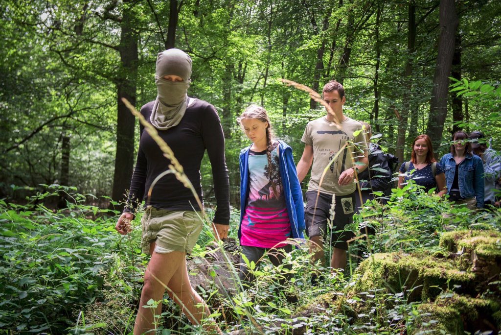 Yesterday I visited the people protecting the Hambach forrest, in Germany.
Our war against nature must end. Read more about the background of the Hambach forrest here: theguardian.com/environment/20…
#HambiBleibt #ecologicalbreakdown #ecologicalemergency #keepitintheground #endcoal