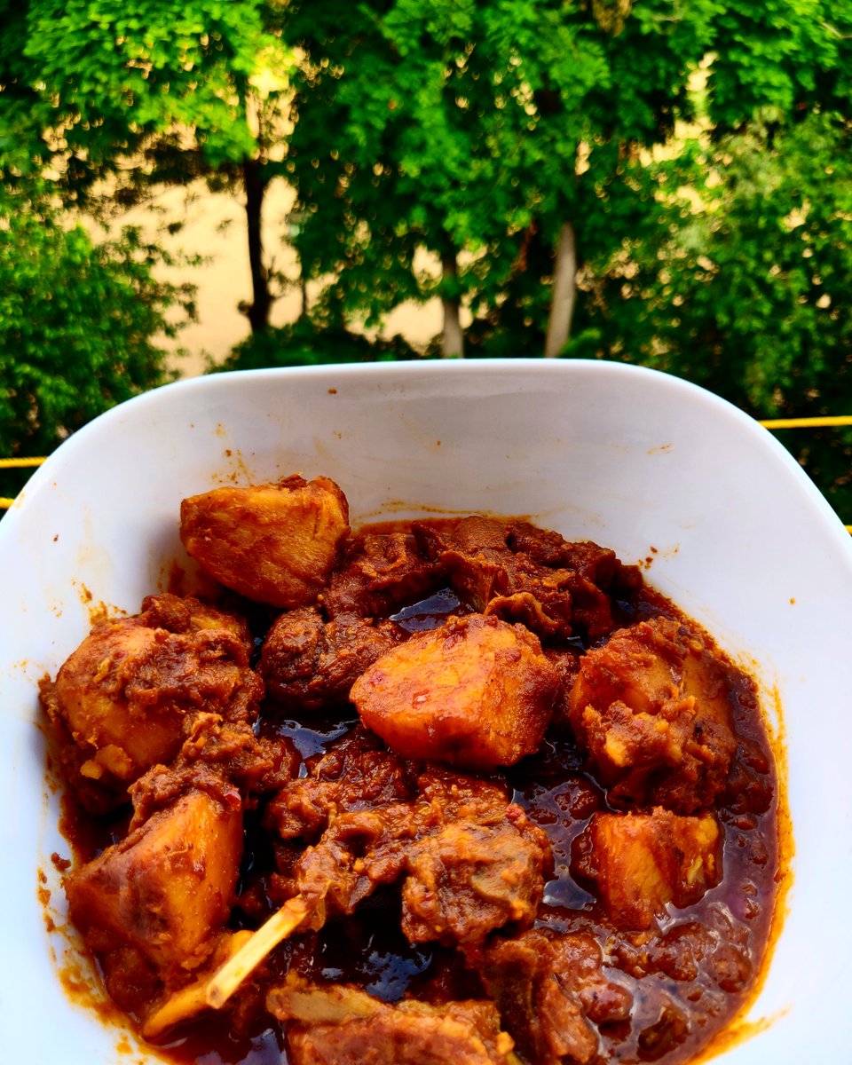 GhoshKamalika's tweet photo. How does your Sunday look like? Mine is a #muttonkosha kinda Sunday.
#sundaycooking https://t.co/9UlHqSqAMH