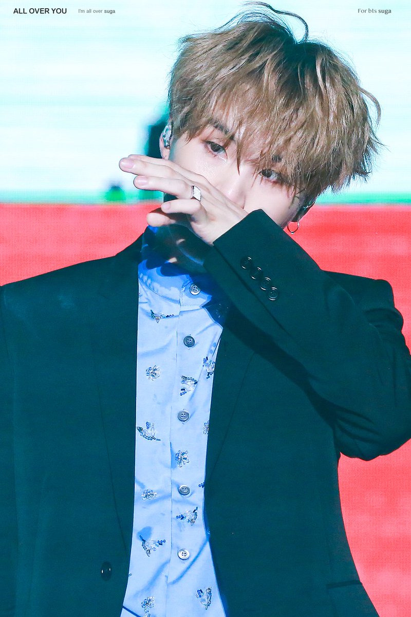 alloveryou0309's tweet photo. 190811 롯데패밀리콘서트  #SUGA https://t.co/78tUD7xwmr