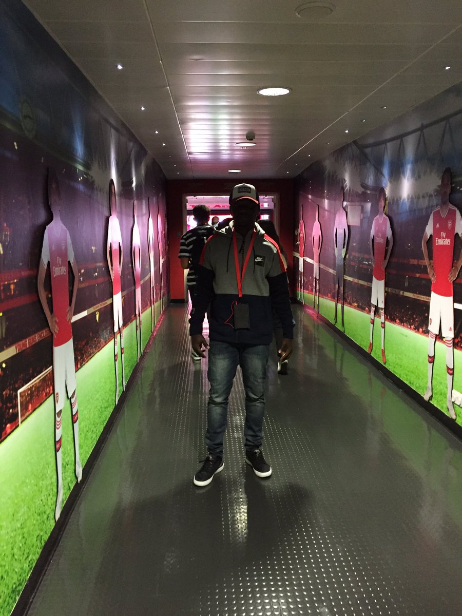 ManlikeJnr's tweet photo. Did the #afcstadiumtour today #WeAreTheArsenal 👌🏽 https://t.co/mzoFiUzV3k
